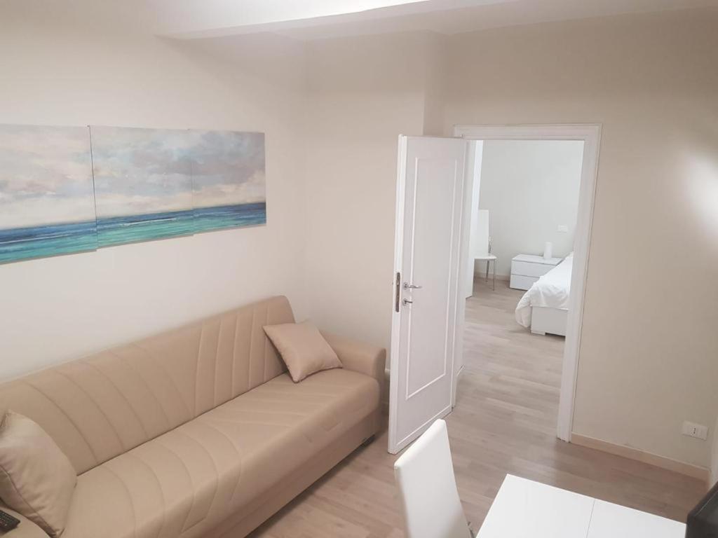 Trilocale Nel Centro Di Sampierdarena Apartment *