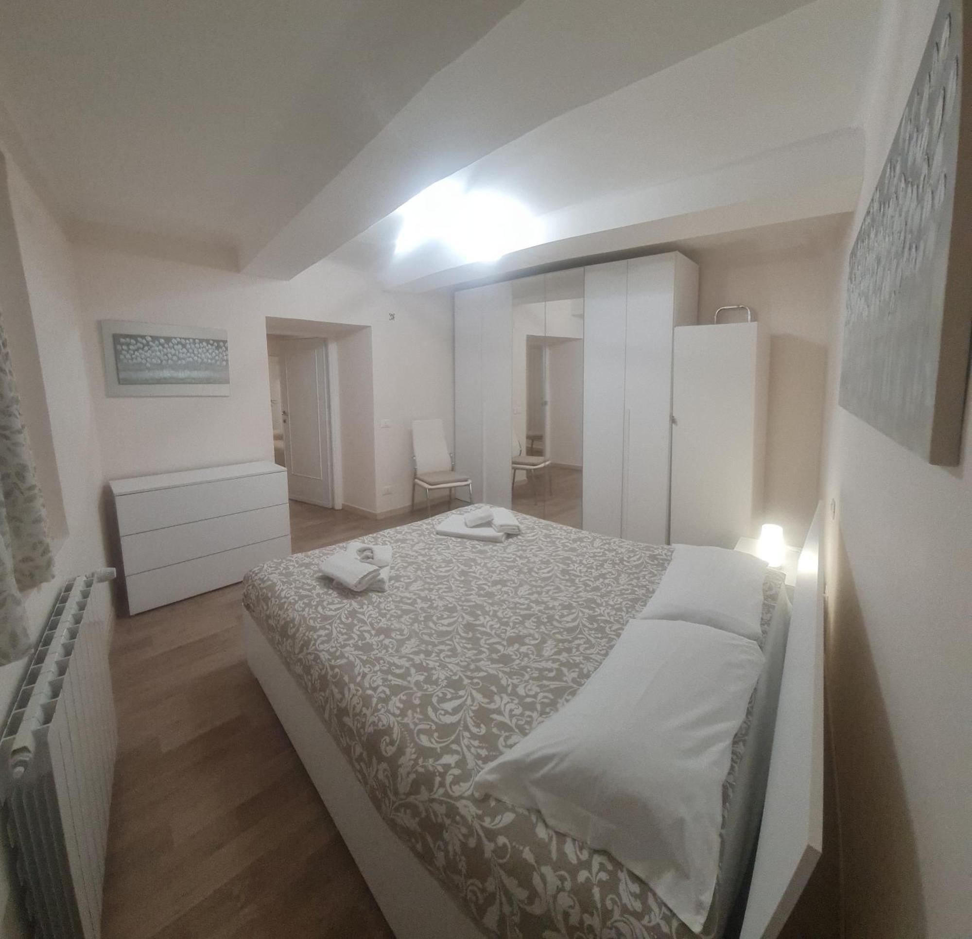 Trilocale Nel Centro Di Sampierdarena *